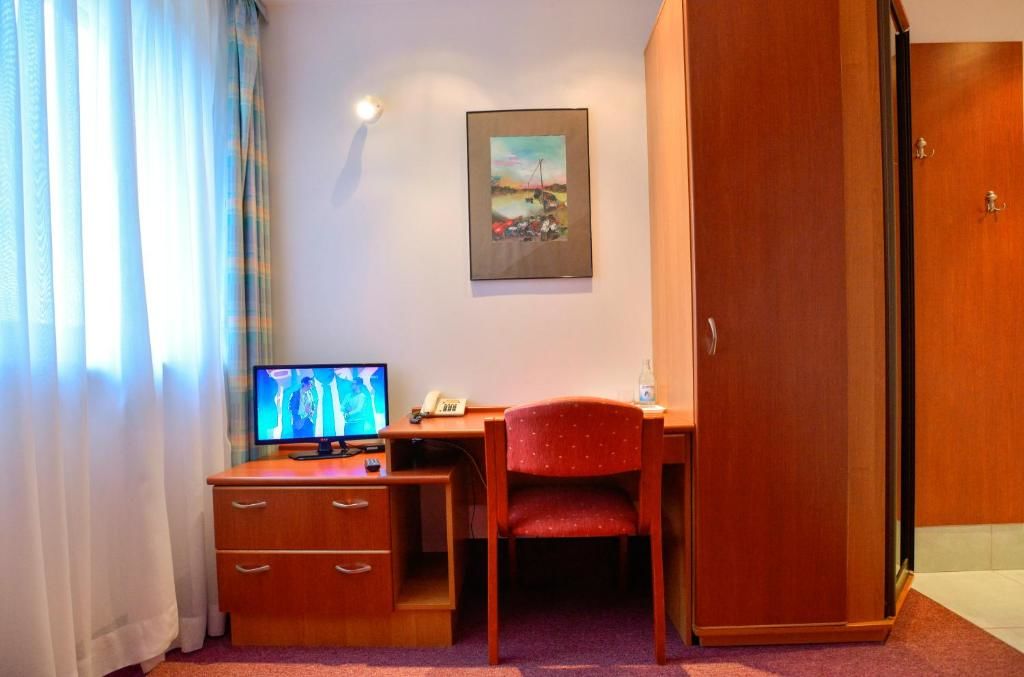 Отель Elita Hotel & Restauracja Ивонич-Здруй-32